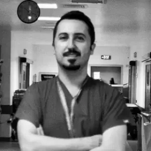 doktor-Enis-Mert-Yorulmaz